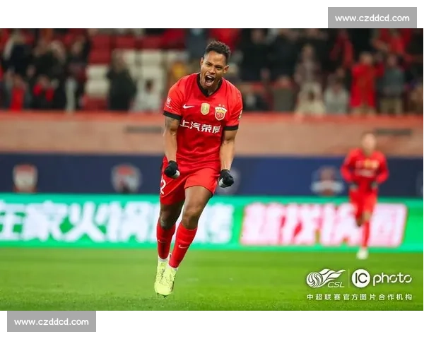 中超焦点战上海上港迎战广州富力全力争胜引爆看点赛季关键较量